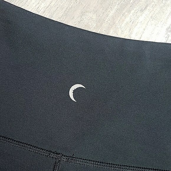 ZYIA High Rise Leggings Black Gold Gilded Detailing Workout Gym Size 0 Womens - Picture 10 of 13